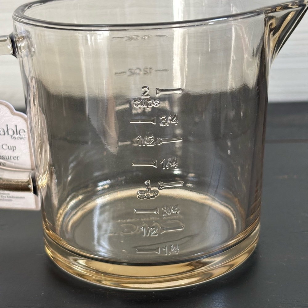 CWC Chef’s Table Yellow Glass Measuring Cup 16oz ~ 2 Cups NEW - Picture 5 of 9